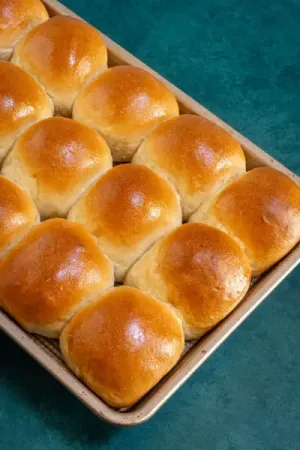 عمال نقل خدمات للمخبوزات