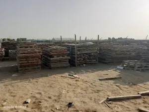 سكراب بلاستيك واخشاب