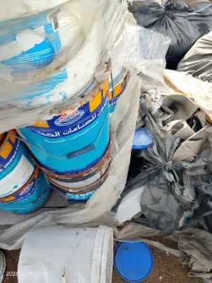 سكراب بلاستيك واخشاب