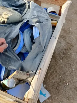 سكراب بلاستيك واخشاب