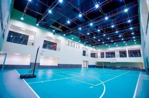 مطلوب معلمين ومعلمات للعمل في مدارس داون هاوس الرياض بوظائف تعليم وادراة متميزة علمآ أن الرواتب ممتازة