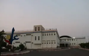 التقديم لوظائف مدارس الملك عبد العزيز في المدينة المنورة . وظائف تعليم متميزة للمعلمين والمعلمات . والإداريين والإداريات والموظفين المؤهلين