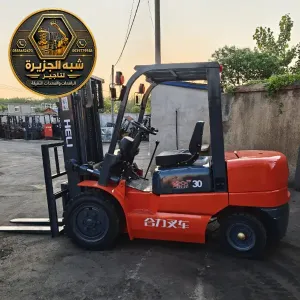 فوركلفت للايجار في مكة | تاجير فوركلفت في مكة | رافعة شوكية ديزل معدات ثقيلة