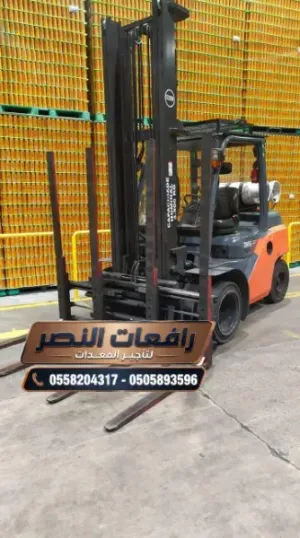 فوركلفت ثقيل للايجار جدة والدمام | رافعة شوكية 10 طن 15 طن 20 طن 25 طن 30 طن