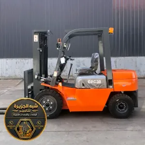 فوركلفت للايجار في مكة | شركة شبه الجزيرة للتاجير توفر افضل الحلول