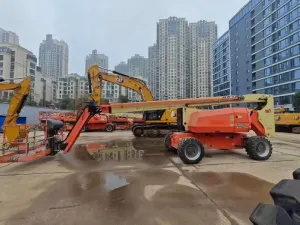 Scissors lifts for rental in Dammam and Manlifts