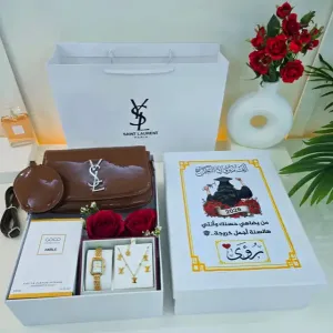 بوكس اهداء مع شنطة_راقيه  خامه جلديه عالية الجوده