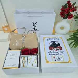 بوكس اهداء مع شنطة_راقيه  خامه جلديه عالية الجوده