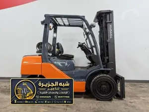 تاجير فوركلفت في جدة | مناسب للاعمال الثقيلة والخفيفة داخل المستودعات او خارجه