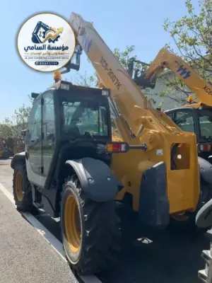 تأجير رافعات شوكية تلسكوبية (Telehandler) في الدمام | عقود يومي وشهري