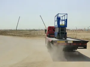 سيزرلفت رافعات شوكية فوركليفت مان لفت كرينات للإيجار الدمام المملكه العربيه السعوديه وارخص الاسعار