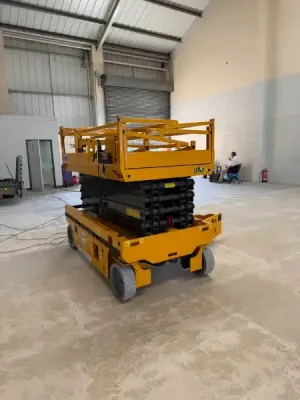 سيزر لفت للإيجار في جدة 8 متر 10 متر 12 متر 14 متر 16 متر | Scissor Lift Rental Jeddah — رابغ، بحرة 🏗️