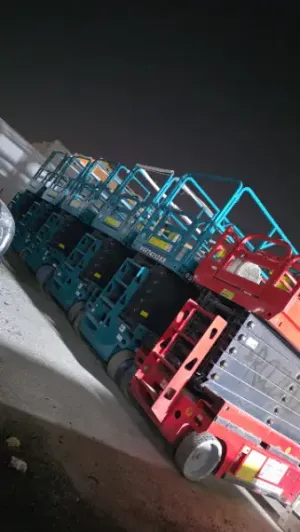 رافعات مقصية للإيجار الدمام 8 متر 10 متر 12 متر 14 متر 16 متر | Scissor Lift Services Dammam — صفوى، عنك ⭐