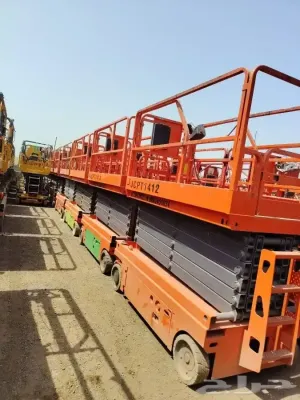 سيزر لفت للإيجار في جدة ومكة والمدينة المنورة | ارتفاعات 10، 12، 14، 16 متر – توصيل فوري | Scissor Lift Rental Saudi Arabia
