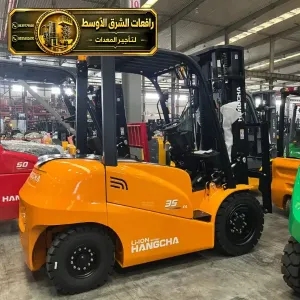 تاجير فوركلفت جديد في جدة | رافعة شوكية معدات رفع ثقيلة لتحميل المواد الثقيلة والخفيفة للايجار في جدة