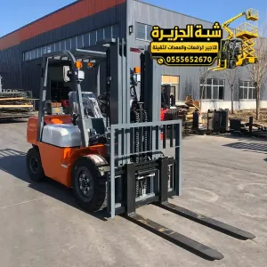 فوركلفت للايجار في جدة | معدات رفع ثقيلة | رافعة شوكية للايجار في جدة