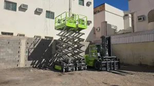 🚜 سيزر لفت للإيجار في الدمام وسيهات | Scissor Lift Rental 〽️ 6م • 8م • 10م • 12م • 14م • 16م • 18م • 20م • 22م