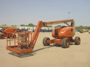 🚜 تليهاندلر للإيجار في الدمام | Telehandler Rental 🏗️ تليهاندلرات JCB وMerlo للإيجار بقدرات رفع وارتفاعات متعددة للمشاريع الإنشائية