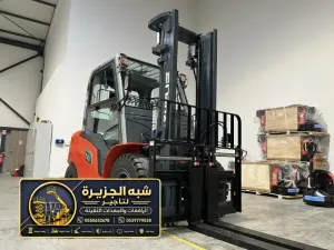 تاجير فوركلفت في جدة | رافعة شوكية معدات تحميل ومناوله ورفع الثقيل