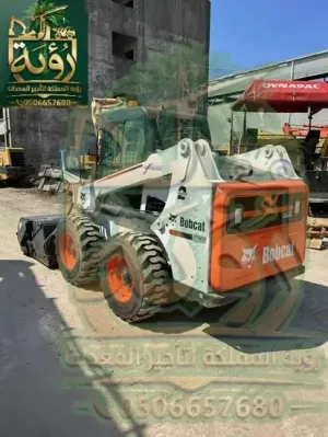 بوبكات S130 - تدرج S100 إلى S130 - دفع قوي - مرفقات متنوعة