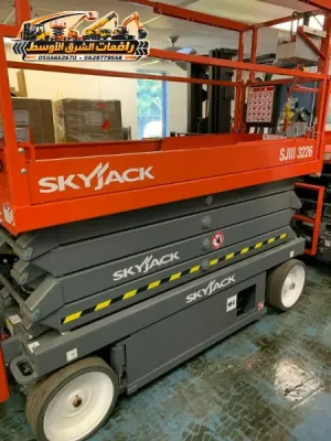 سيزر لفت للايجار في جدة | رافعات مقصية يومي اسبوعي شهري | scissor lift rental in jaddah