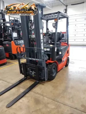 فوركلفت للايجار في جدة | forklift rental in jaddah | معدات ثقيلة رافعة شوكية