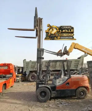 تأجير فوركلفت Forklift رافعة شوكية - 2 طن 2.5 طن  5 طن 10 طن | الرياض والمجمعة |