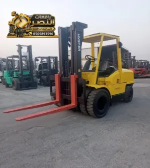 تأجير فوركلفت Forklift رافعة شوكية - 2 طن 2.5 طن  5 طن 10 طن | الرياض والمجمعة |