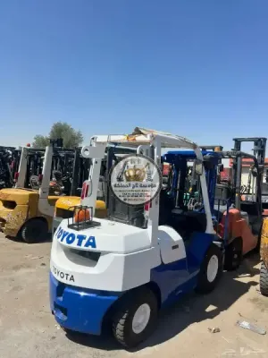رافعات شوكية للايجار بالجبيل الصناعية - رأس الخير - الدمام | 3 طن 5 طن 7 طن 10 طن 20 طن | Heavy Forklift Rental