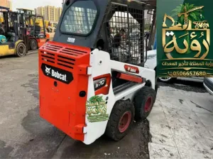 تأجير جي سي بي شوكي 1 طن في جدة - الرياض - الدمام | كهربائي - للمستودعات والمراكز والمولات | رؤية المملكة