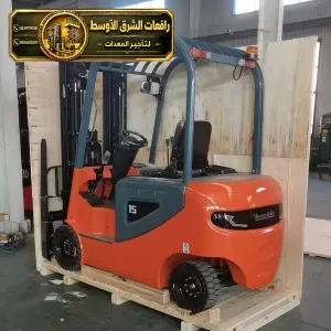 فوركلفت للايجار في جدة | معدات ثقيلة أسعار تنافسية توصيل خلال نصف ساعة