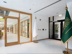 مطلوب معلمين ومعلمات صف لجميع المواد الدراسية للعمل في مدرسة راقية جدآ في جدة برواتب ممتازة