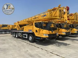 كرين للإيجار بالدمام — 25 / 50 / 80 / 100 / 150 / 200 طن | معدات مناولة ورفع • الشاطئ، الفيصلية