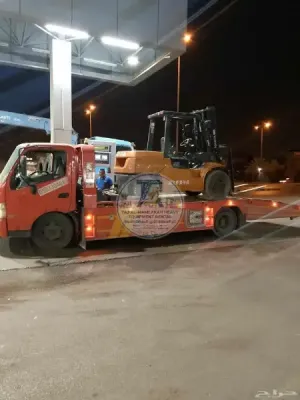فوركلفت 2.5 طن 10 طن 16 طن 20 طن للايجار في الرياض | TUV Forklift