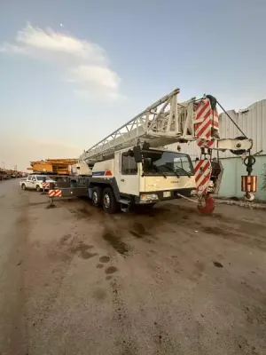 🏗️ كرين موبايل للإيجار في الدمام  حسب الاحتياج من 10طن _ –200طن موديل 2026-2027 السامي للمقاولات وتأجير المعدات الثقيلة