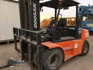 فوركلفت للايجار بالدمام [1.5t-2.5t-3t-5t-7t-10t-16t-25t] ديزل وكهرباء | تاج المملكة (0564548663)