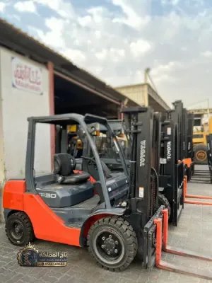 فوركلفت حديث للايجار في الدمام :: 1.5 طن 2.5 طن 3 طن 5 طن 7 طن 10 طن :: كهربائي | ديزل | موديلات حديثة