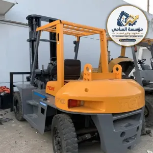 فوركلفت للإيجار في الخبر بقدرات 1–10 طن وأكثر حسب الطلب، وارتفاعات رفع متعددة تناسب المستودعات والمصانع والمشاريع ومواقع الإنشاء.