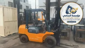 فوركلفت للإيجار في راس تنوره بقدرات 1–10 طن وأكثر حسب الطلب، وارتفاعات رفع متعددة تناسب المستودعات والمصانع والمشاريع ومواقع الإنشاء.