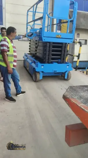 🚜 سيزر لفت للإيجار في تبوك | رافعة مقصية 8م 10م 12م 14م 16م 18م | Scissor Lift Rental