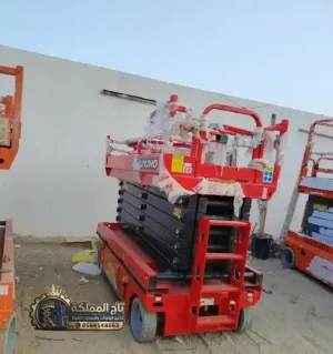 سيزر لفت للإيجار بالقطيف | جميع المقاسات والارتفاعات (8 - 10 - 12 - 14 - 16م)