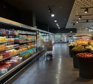 مطلوب عامل تحميل وتنزيل للعمل في هايبرماركت كبرى في السعودية براتب ممتاز